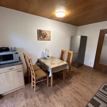 Ferien- Und Monteurwohnung Zum Waldblick Экстерьер фото