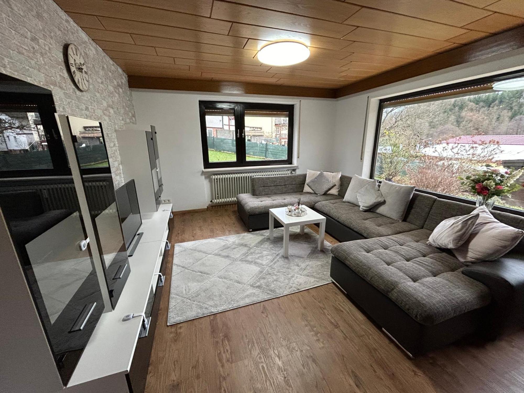 Ferien- Und Monteurwohnung Zum Waldblick Экстерьер фото